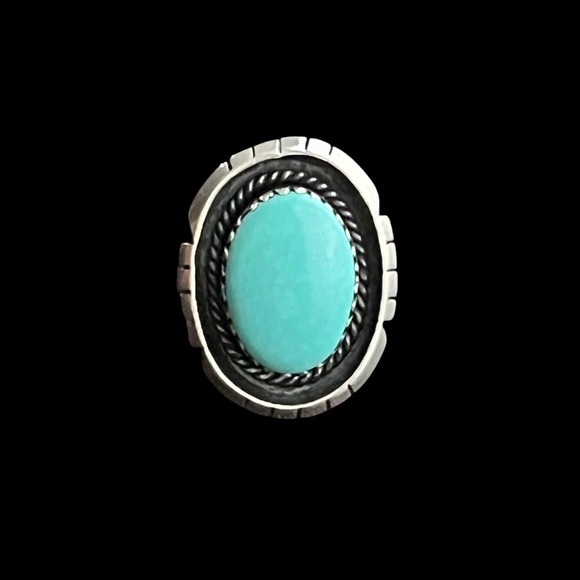 Native American Sterling silver and turquoise split shank ring Size 8 - Picture 3 of 13